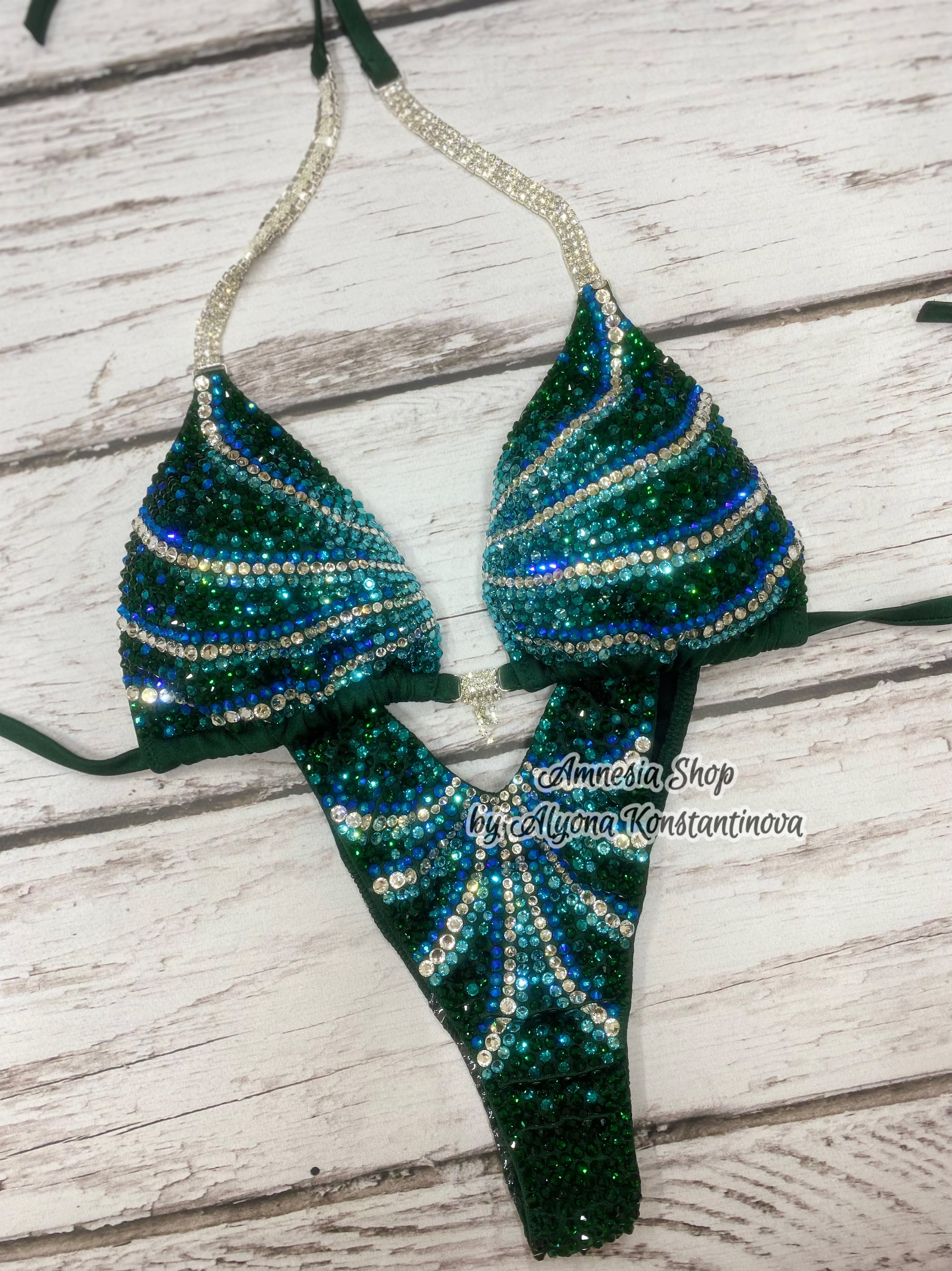 #44 One Size - Bra A/B/C, Brazilian Mini