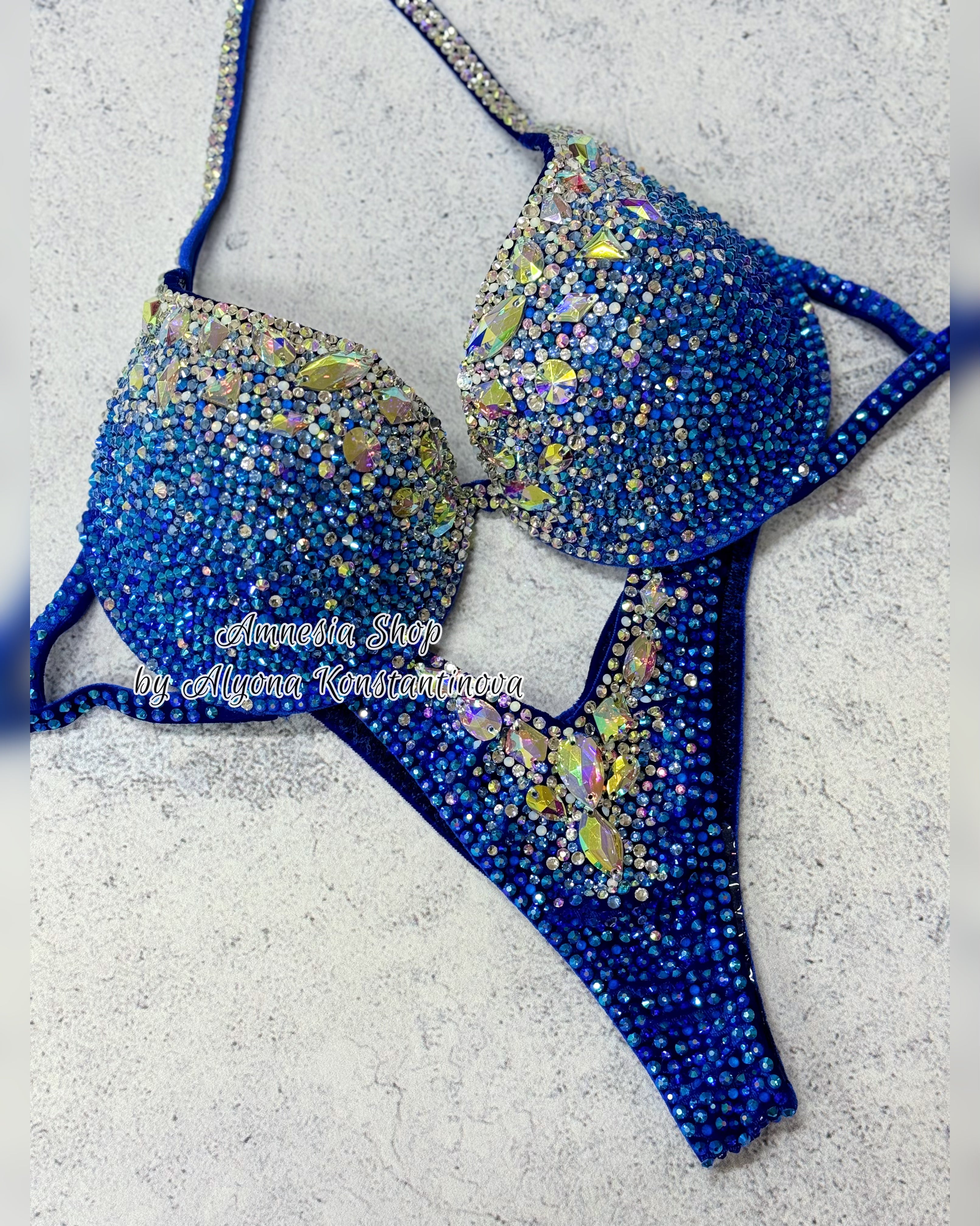 #54 One Size - Bra B/32-34C, Bottoms Pro