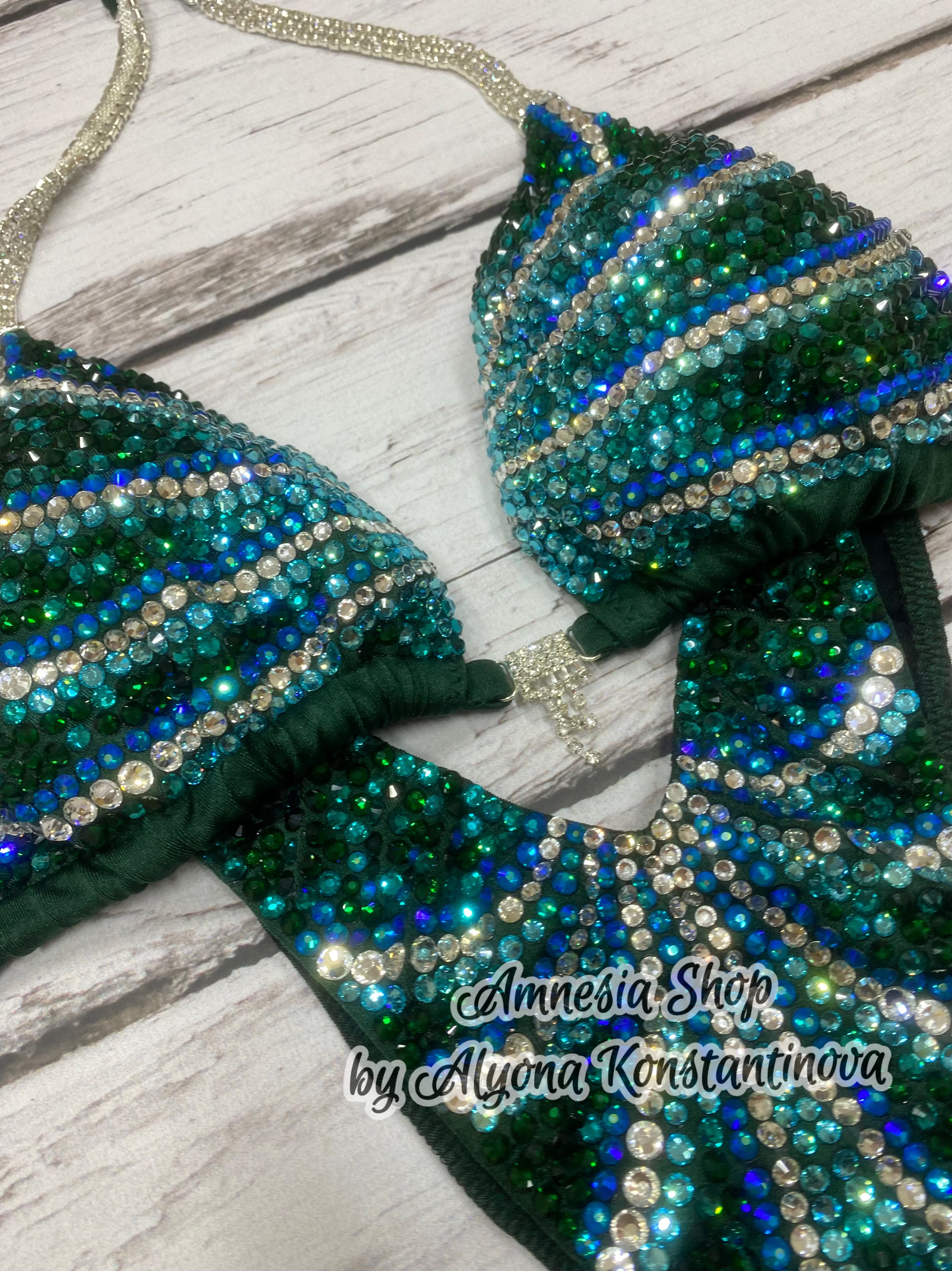 #44 One Size - Bra A/B/C, Brazilian Mini