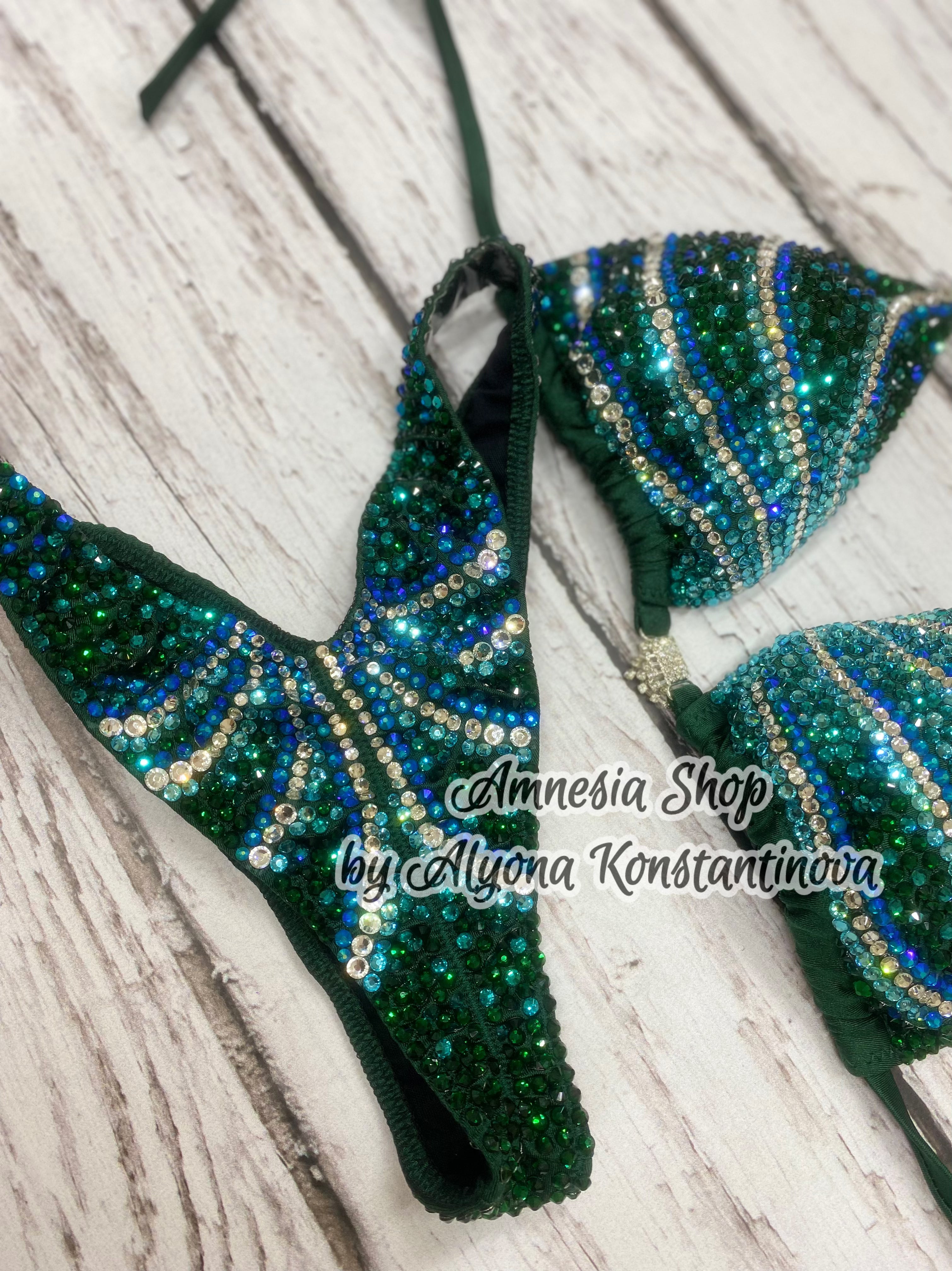 #44 One Size - Bra A/B/C, Brazilian Mini