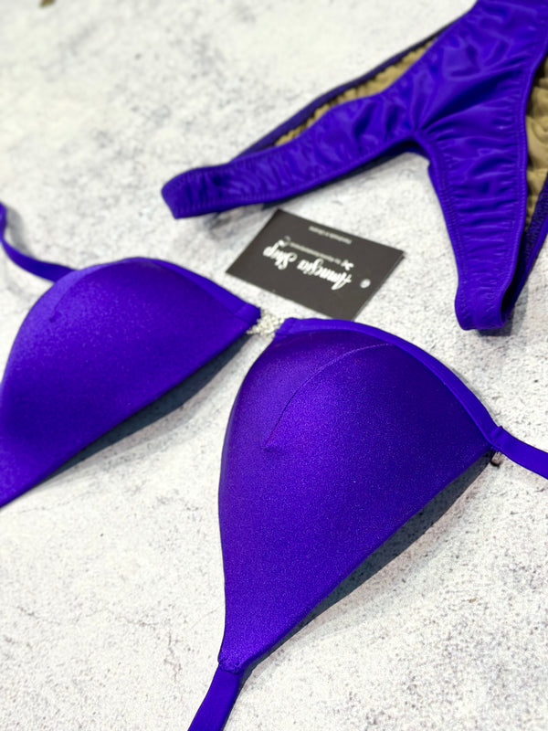 #77 One Size - Bra A/B, Bottoms Brazilian