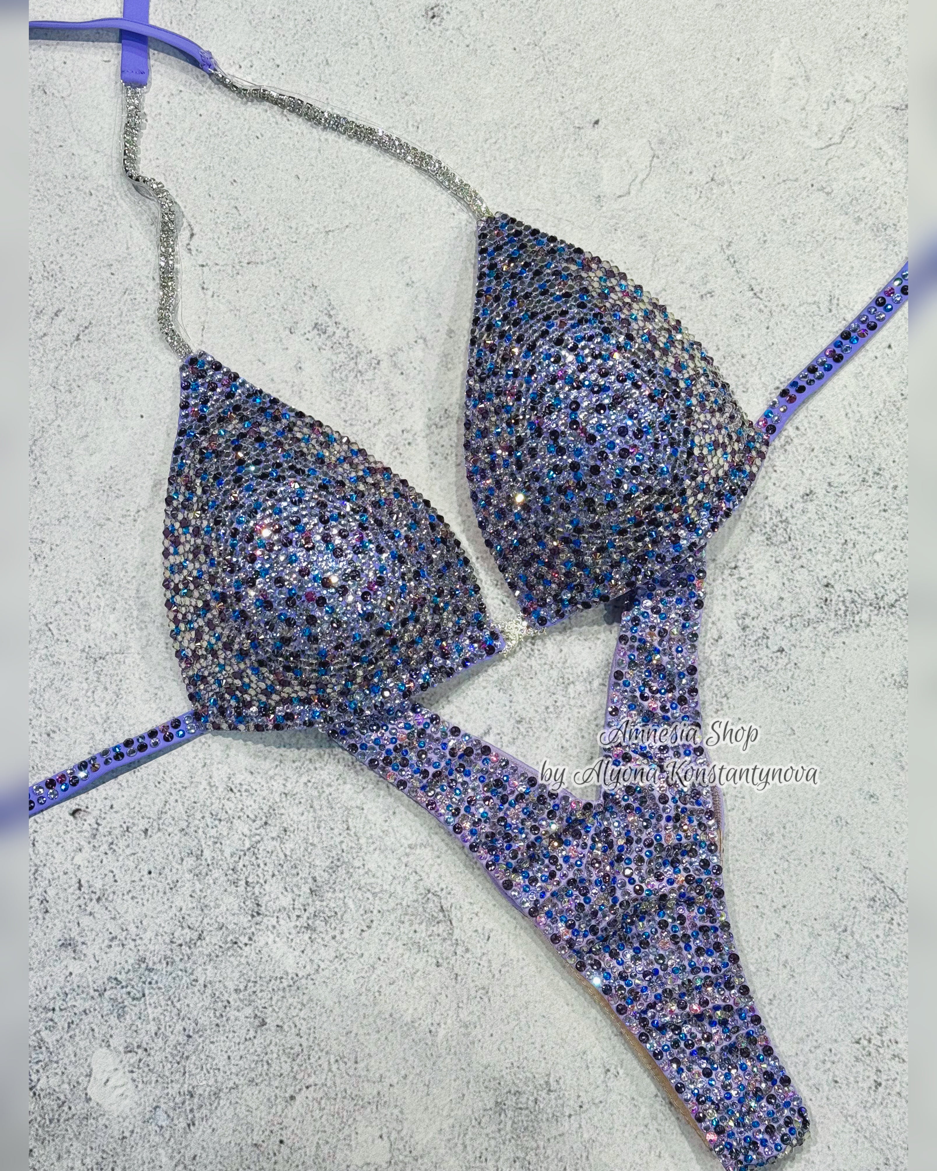 #14 One Size - Bra A/B/32C, Bottoms Pro