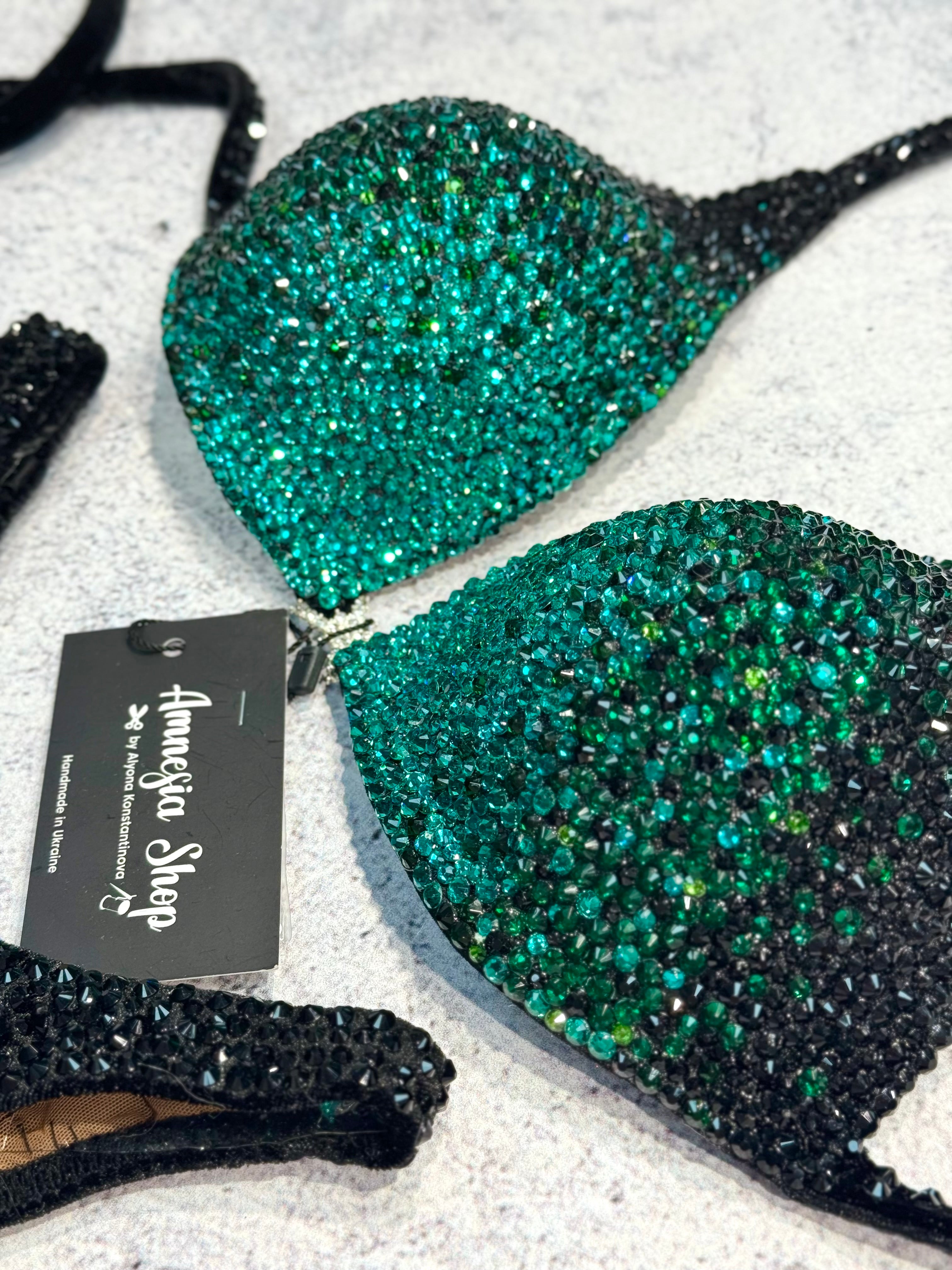 #66 One Size - Bra B/34C, Bottoms Brazilian