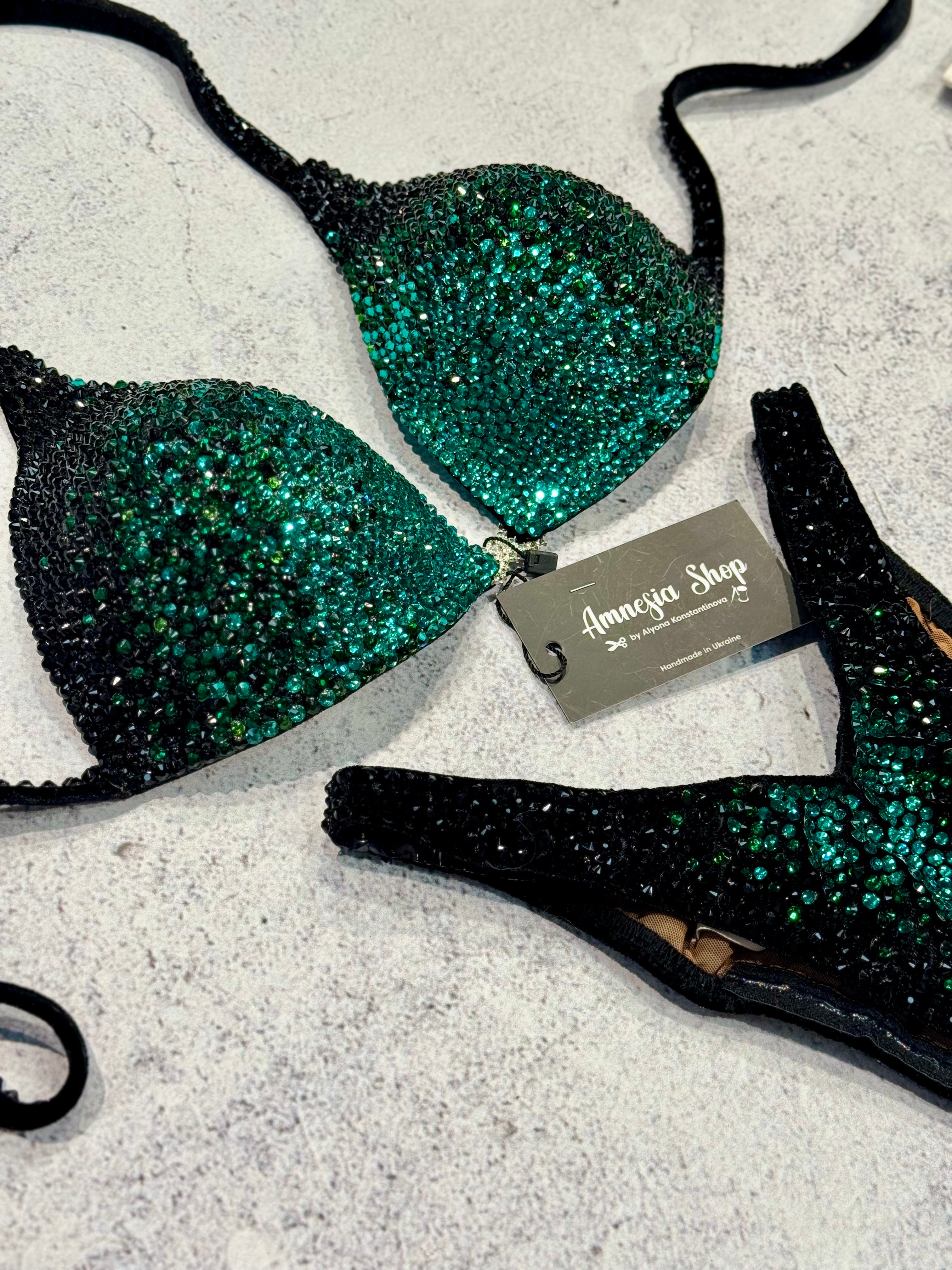 #66 One Size - Bra B/34C, Bottoms Brazilian