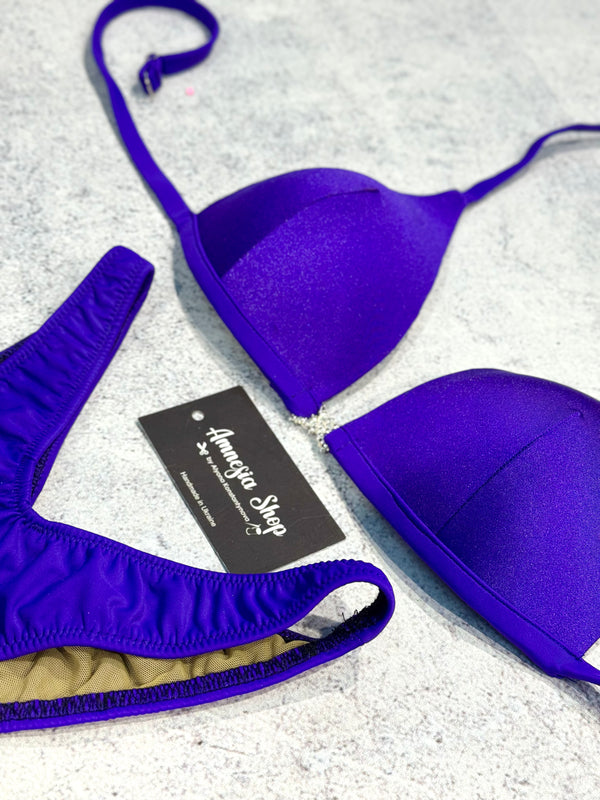 #77 One Size - Bra A/B, Bottoms Brazilian
