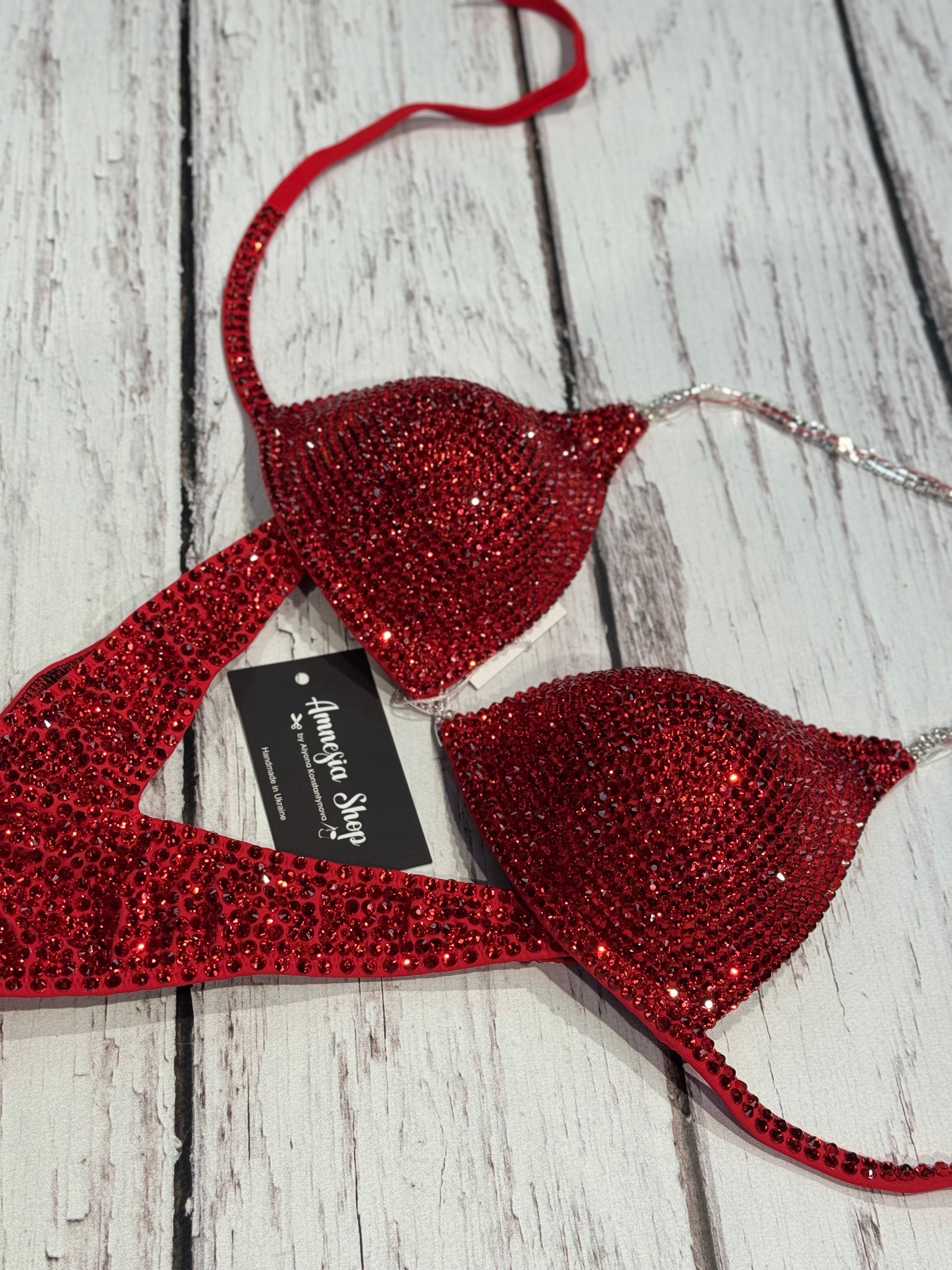 #71 One Size - Bra A/B,32C, 34C, Bottoms Pro