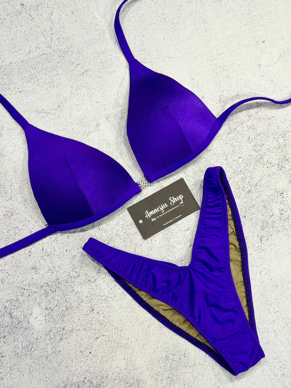 #77 One Size - Bra A/B, Bottoms Brazilian