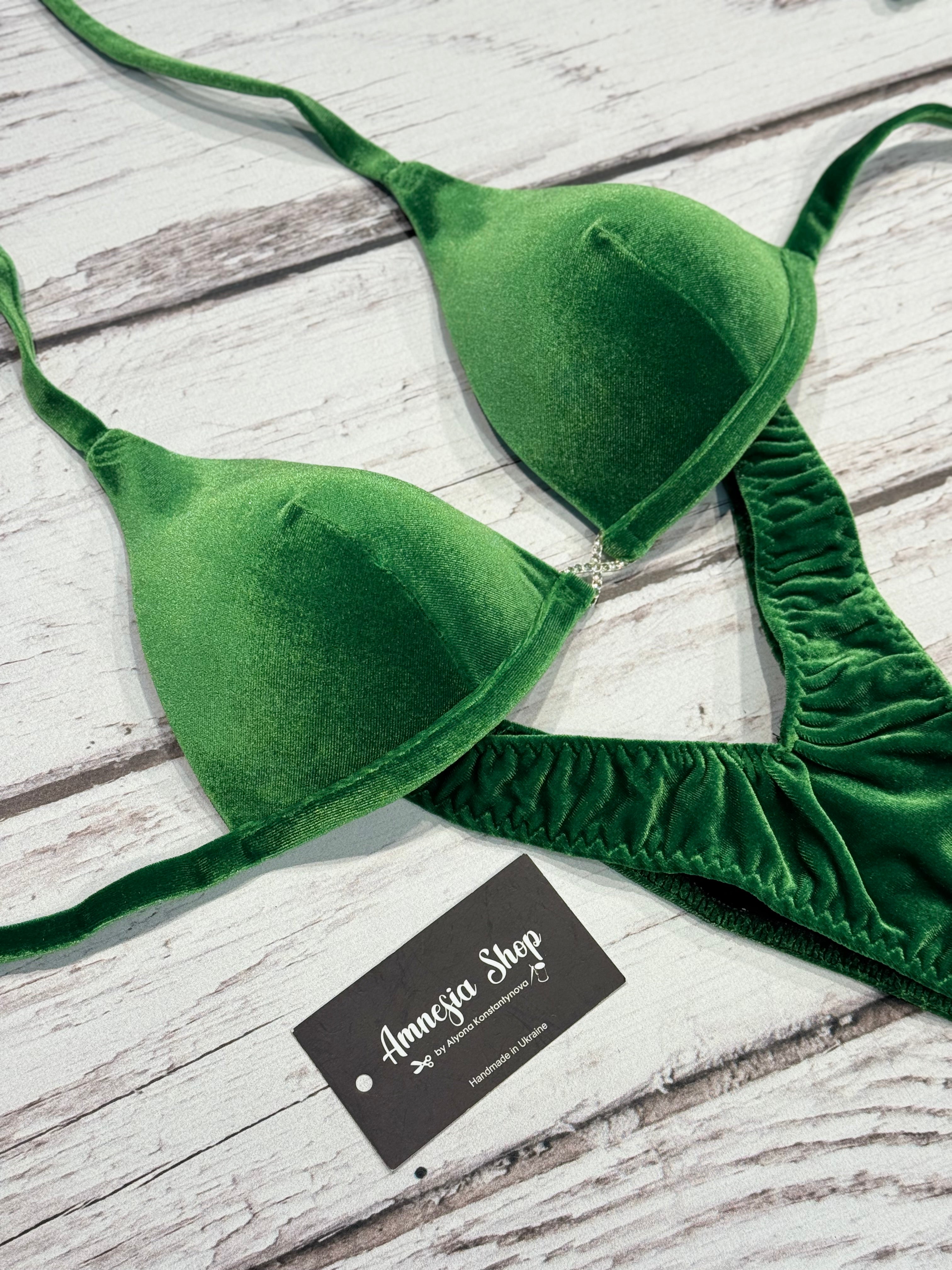 #78 One Size Bra A/B/32C, Bottoms Pro