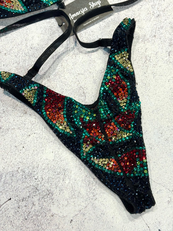 #69 One Size - Bra B/32c, 34C, Bottoms moderate figure cut