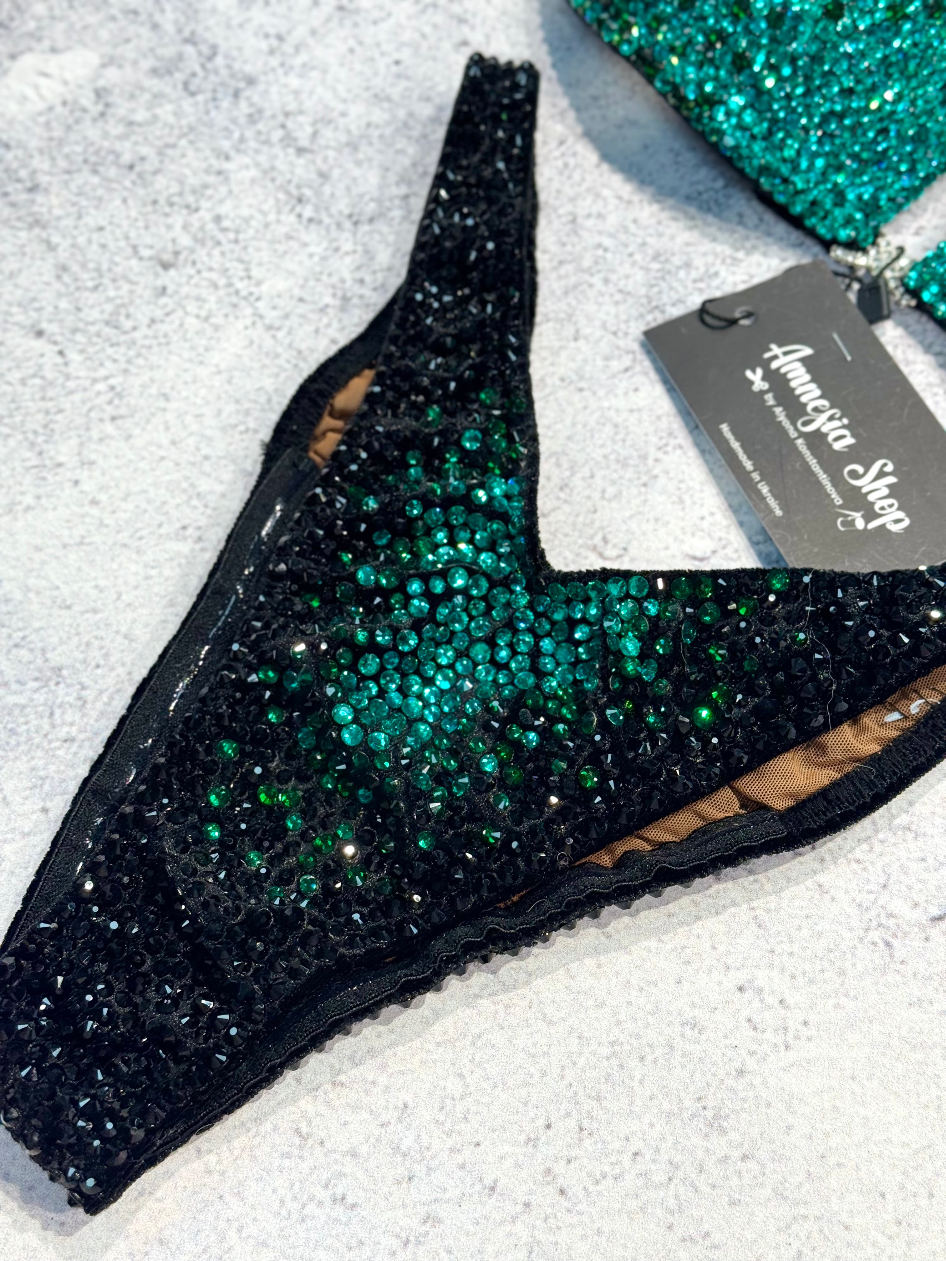 #66 One Size - Bra B/34C, Bottoms Brazilian