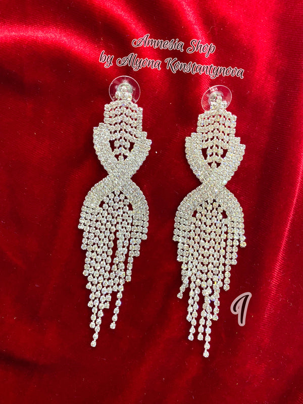 Style 1 - Luxurious crystal earrings