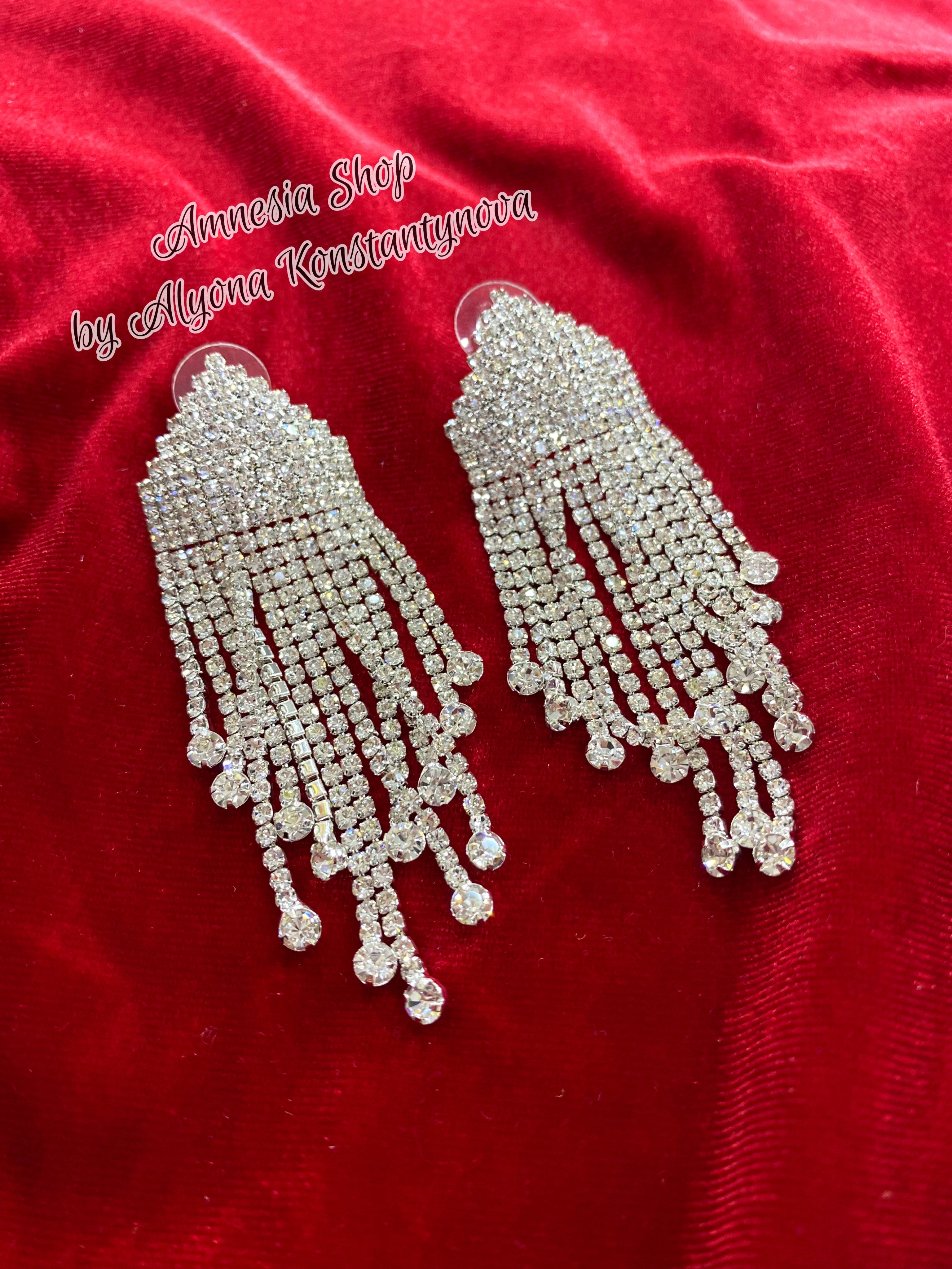 Style 3 - Luxurious crystal earrings