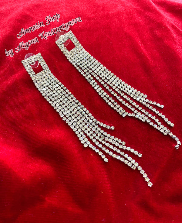 style 6 Luxurious crystal earrings