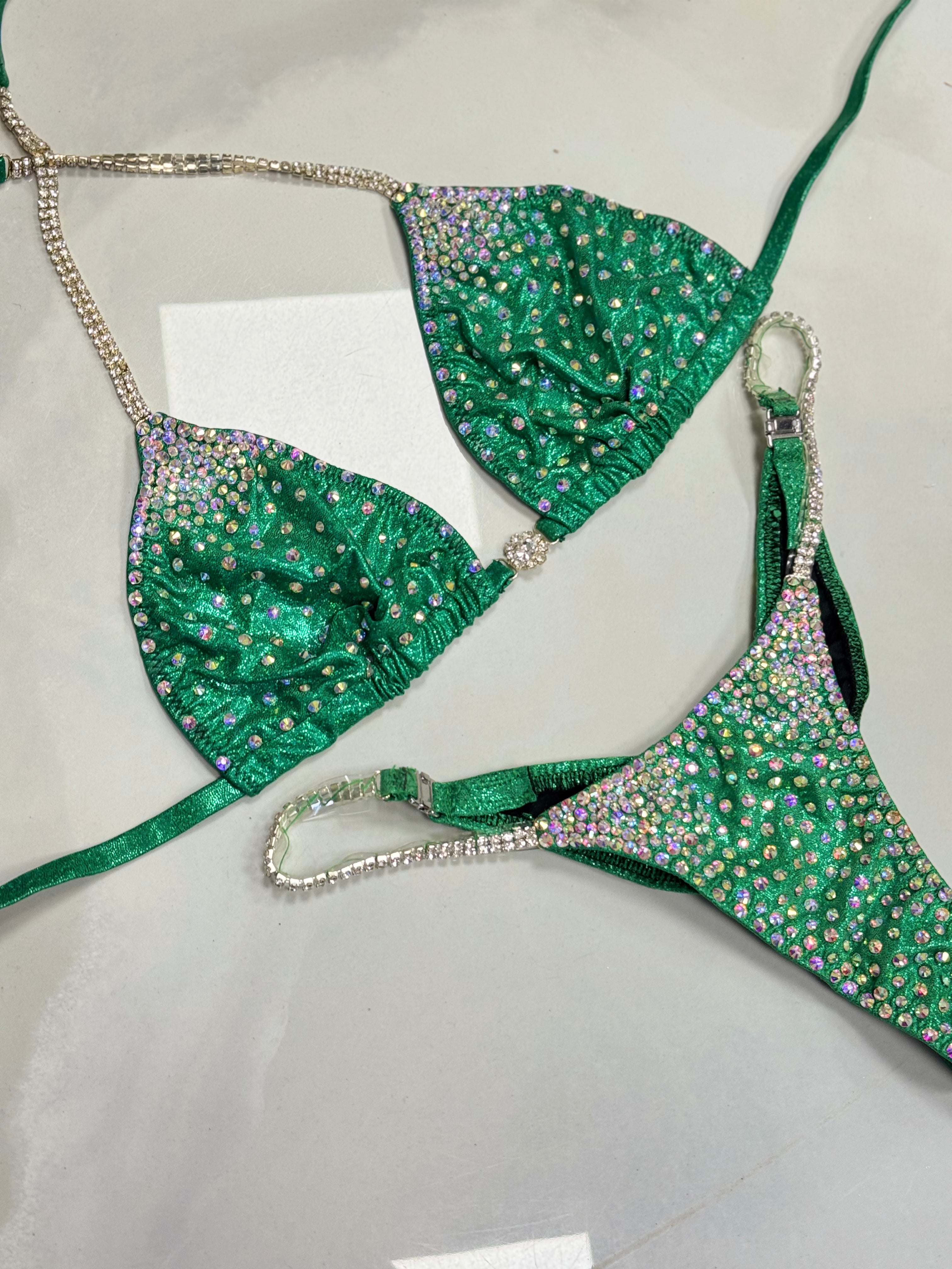 #44 One Size - Bra A/B/C, Bottoms Mini