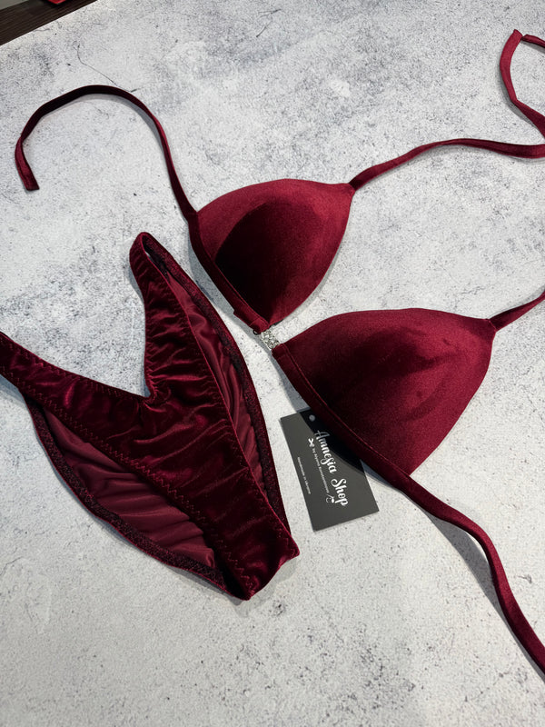 #53 One Size - Bra C/32D/34D, Bottoms Moderate