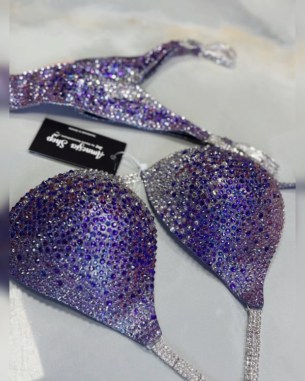 #30 One Size - Bra B/32-34C, Bottoms Pro/Rio Pro Figure cut