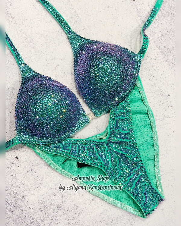 #02 One Size Bra A/B, Bottoms Moderate