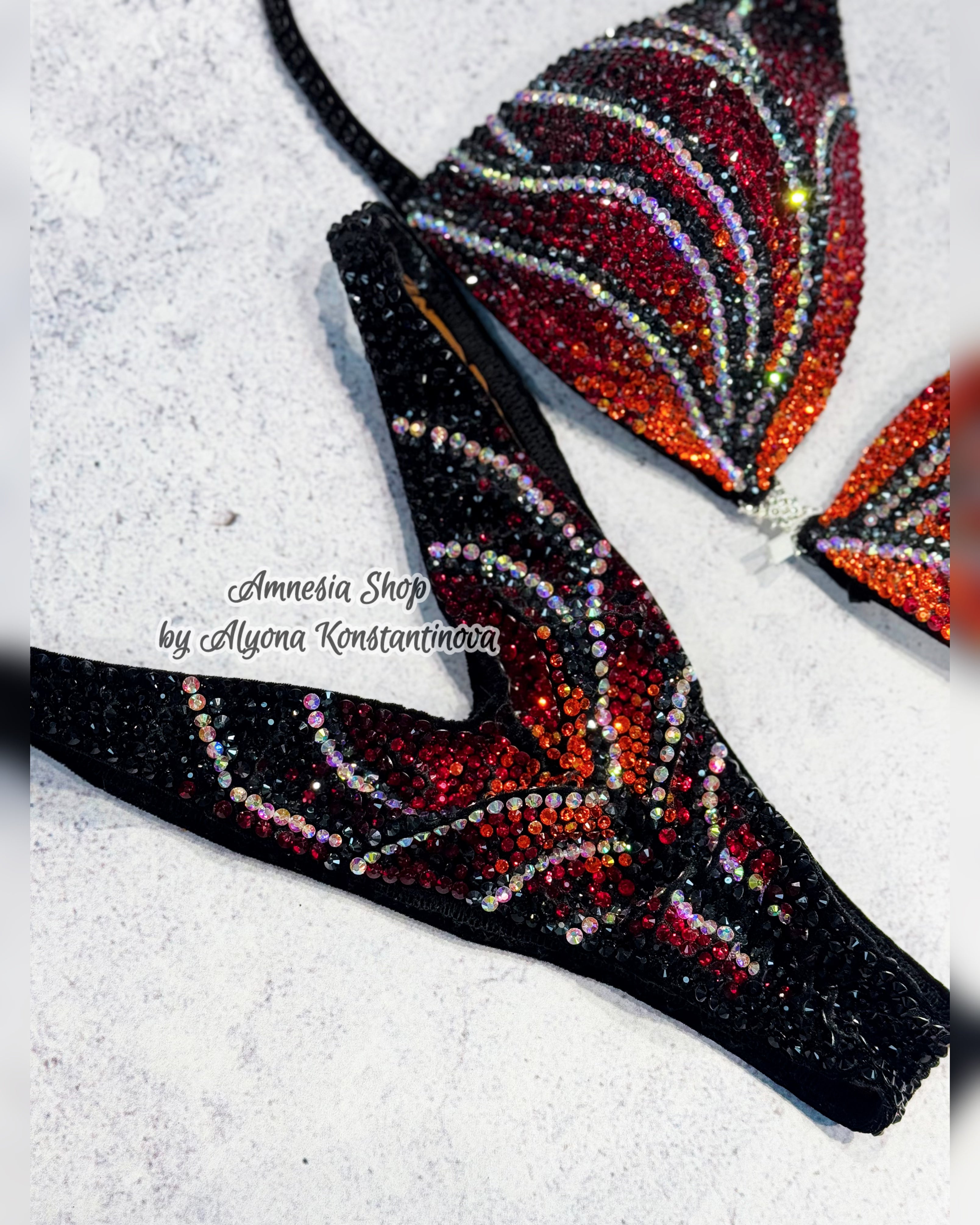 #03 One Size - Bra C/32D/34D, Bottoms Pro