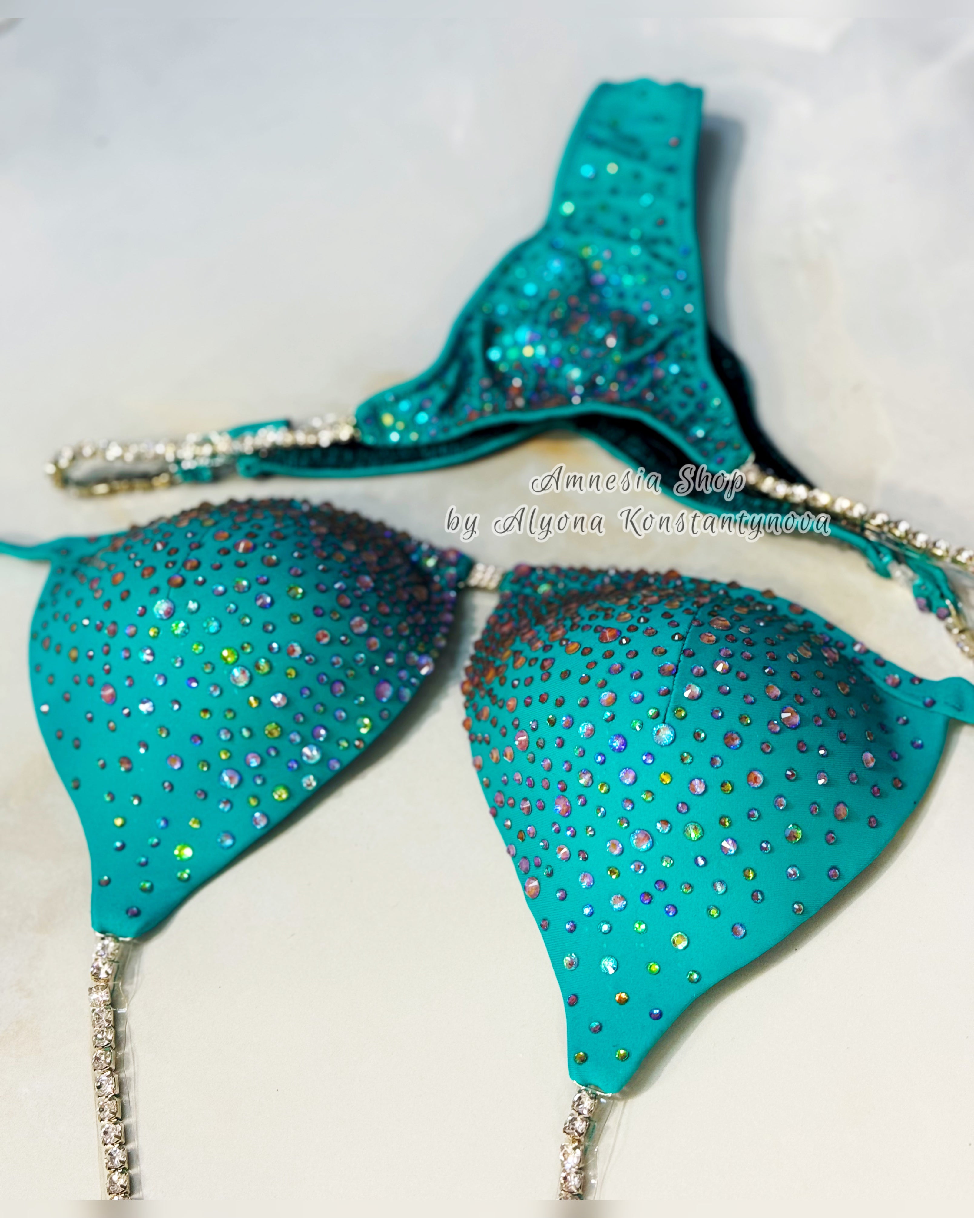 #59 One Size - Bra A/smal B, bottoms Pro