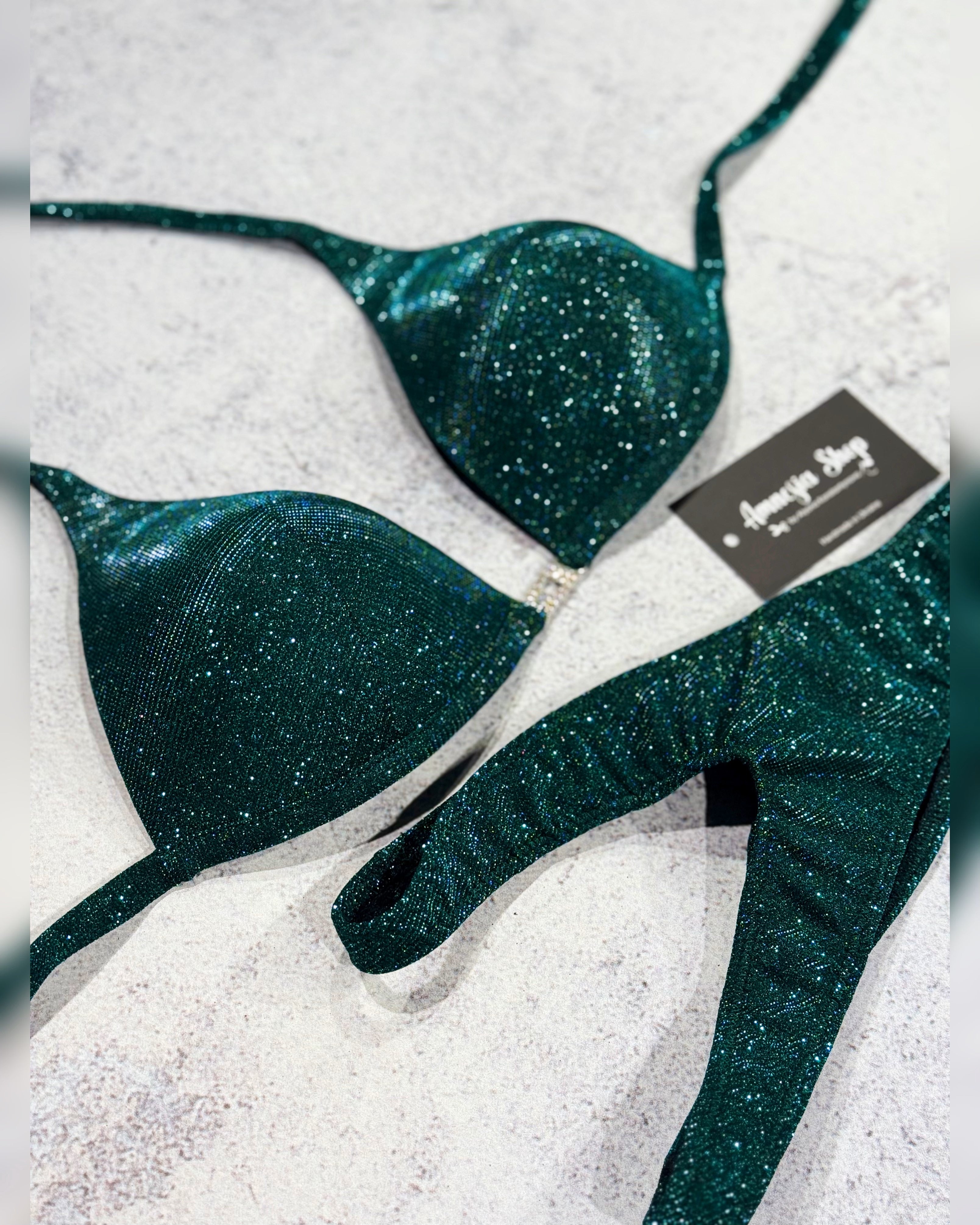 #51 One Size - Bra A/B, bottoms Pro