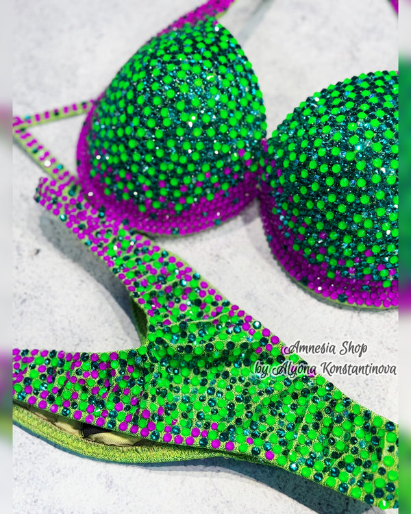 #19 One Size - Bra B/C, Bottoms Pro