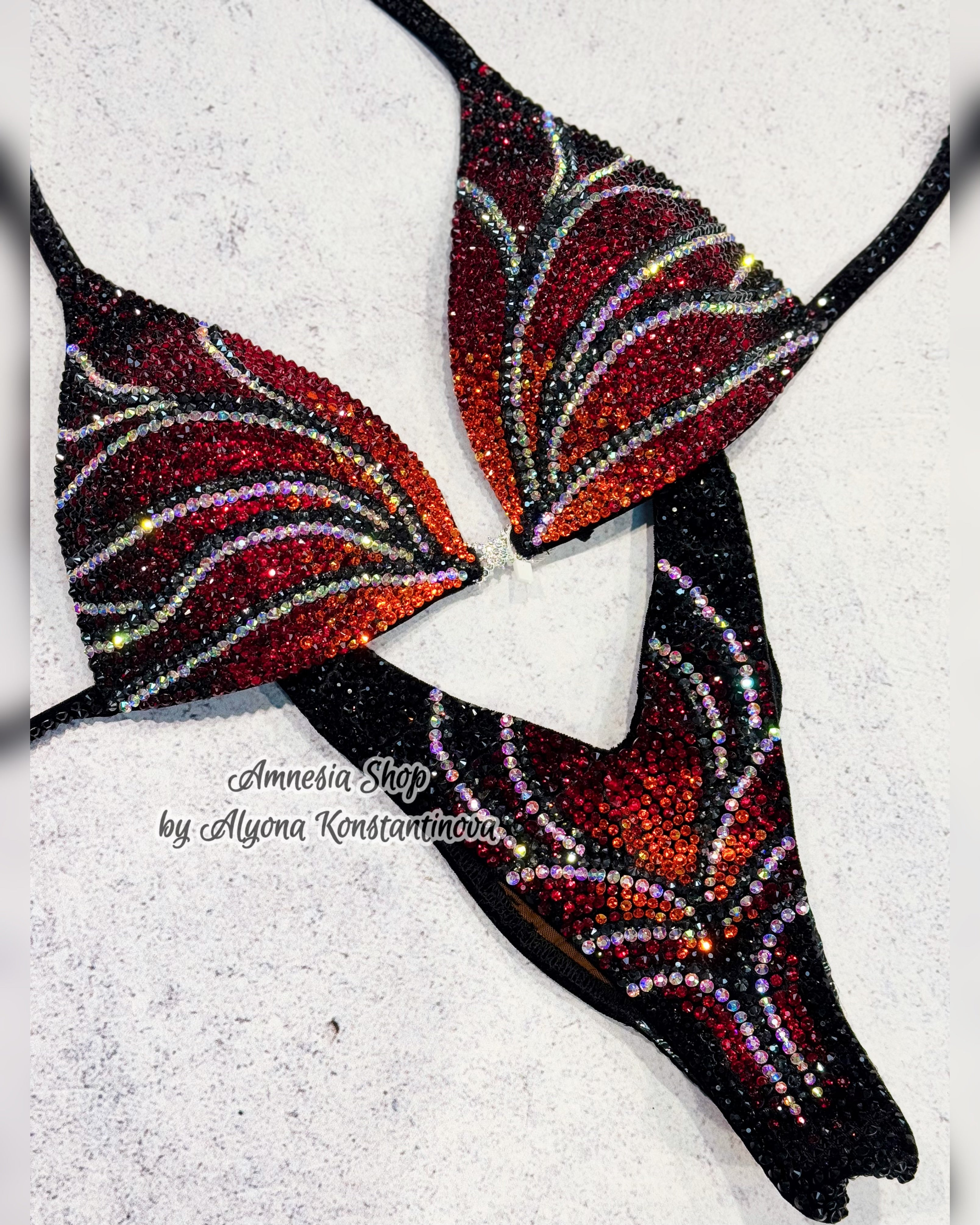 #03 One Size - Bra C/32D/34D, Bottoms Pro