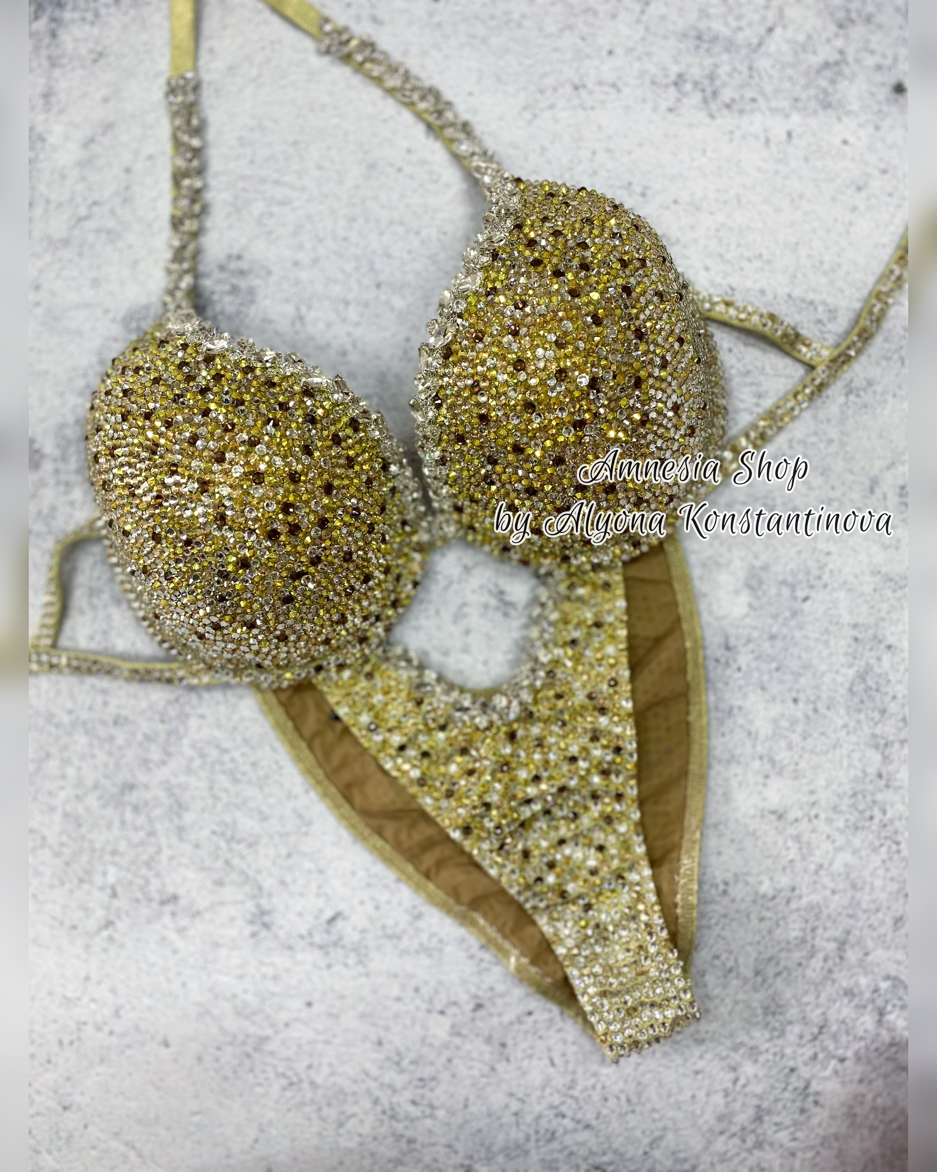 #25 One Size - Bra D/DD/DDD/32E/34E, Bottoms Moderate