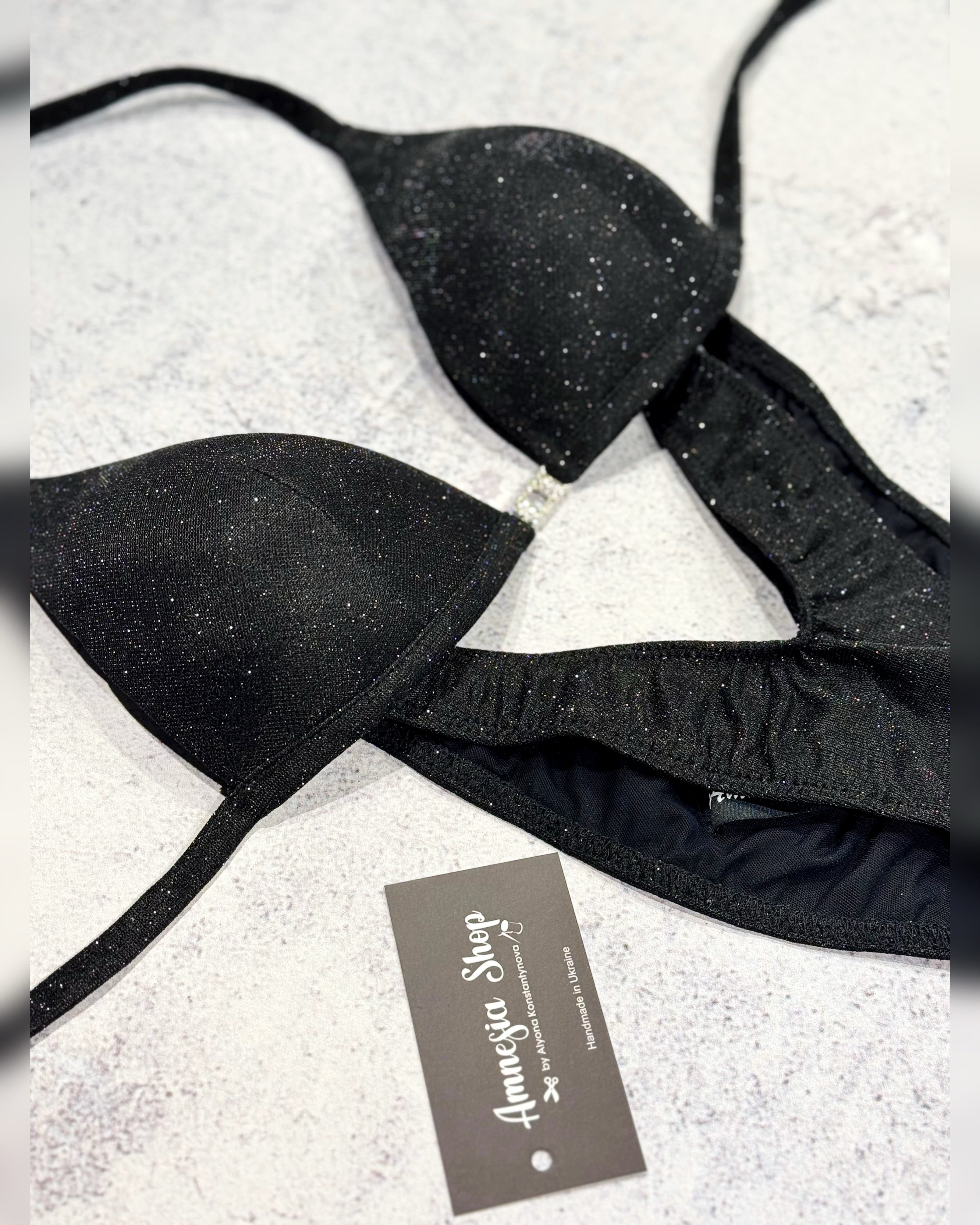 #54 One Size - Bra A/B, Bottoms Pro